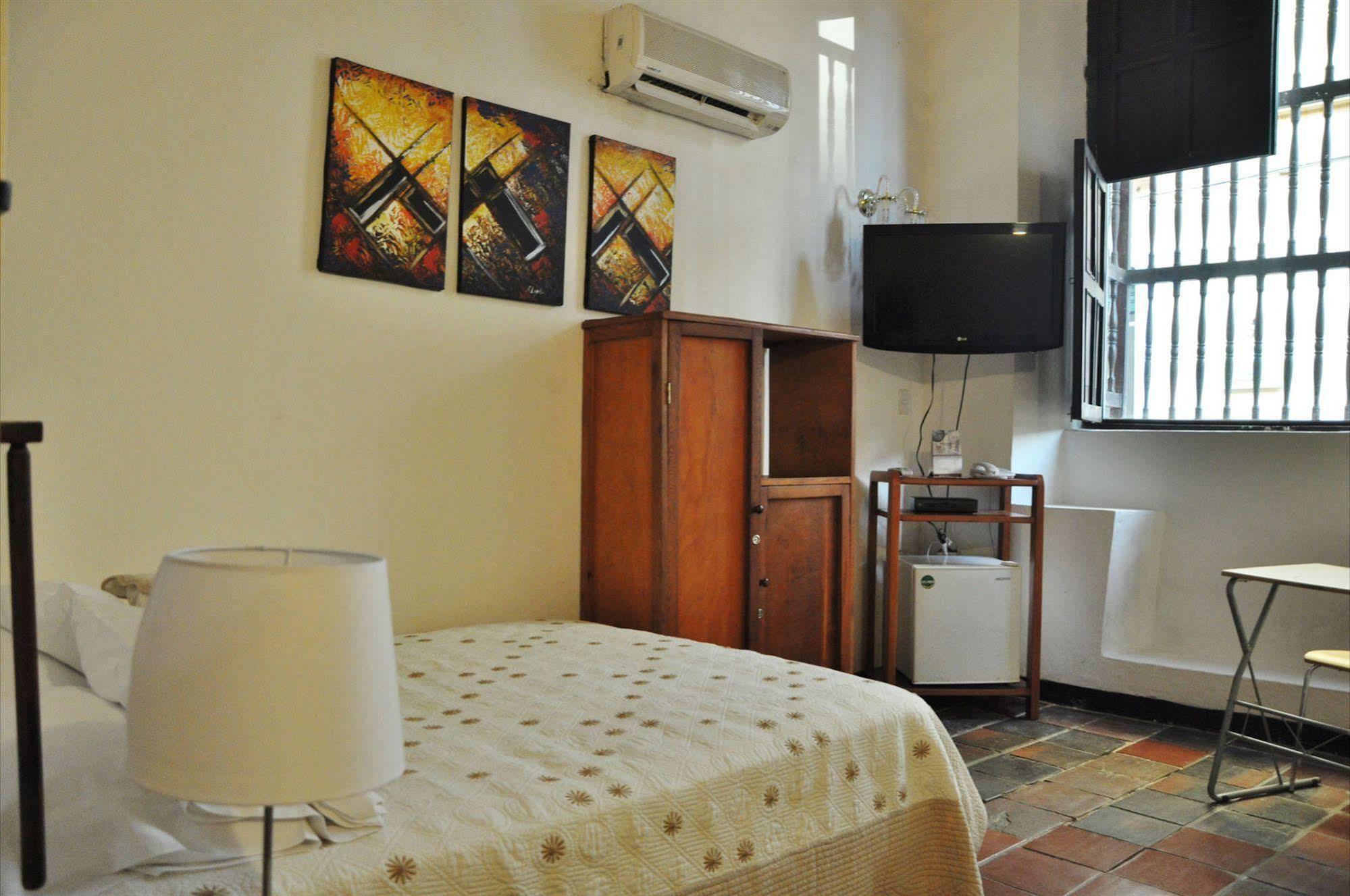 Hotel Puertas De Cartagena Luaran gambar